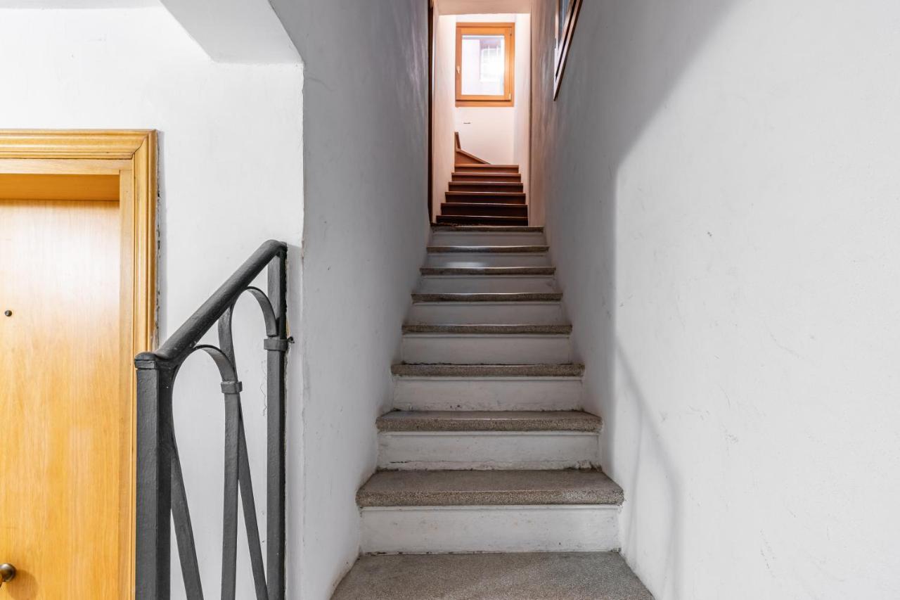 The Red Door Appartement